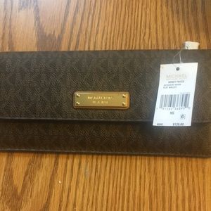 Brand new with tags Michael Kors wallet.